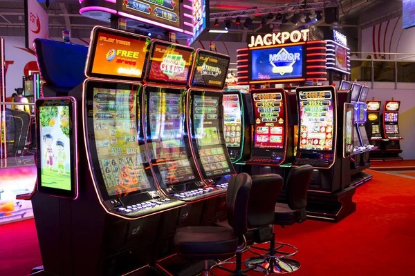 sirmenang slot featured game showcase